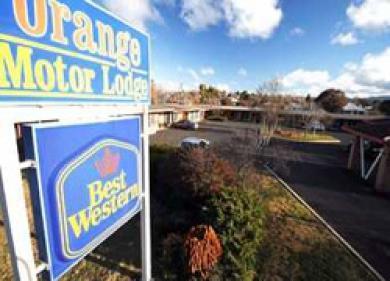 Motel Motor Orange